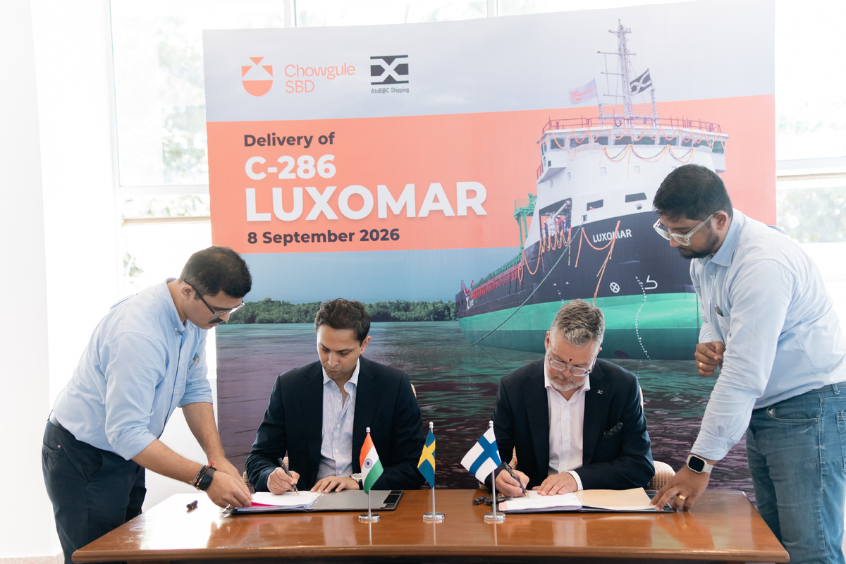 Luxomar delivery_CW029390-1